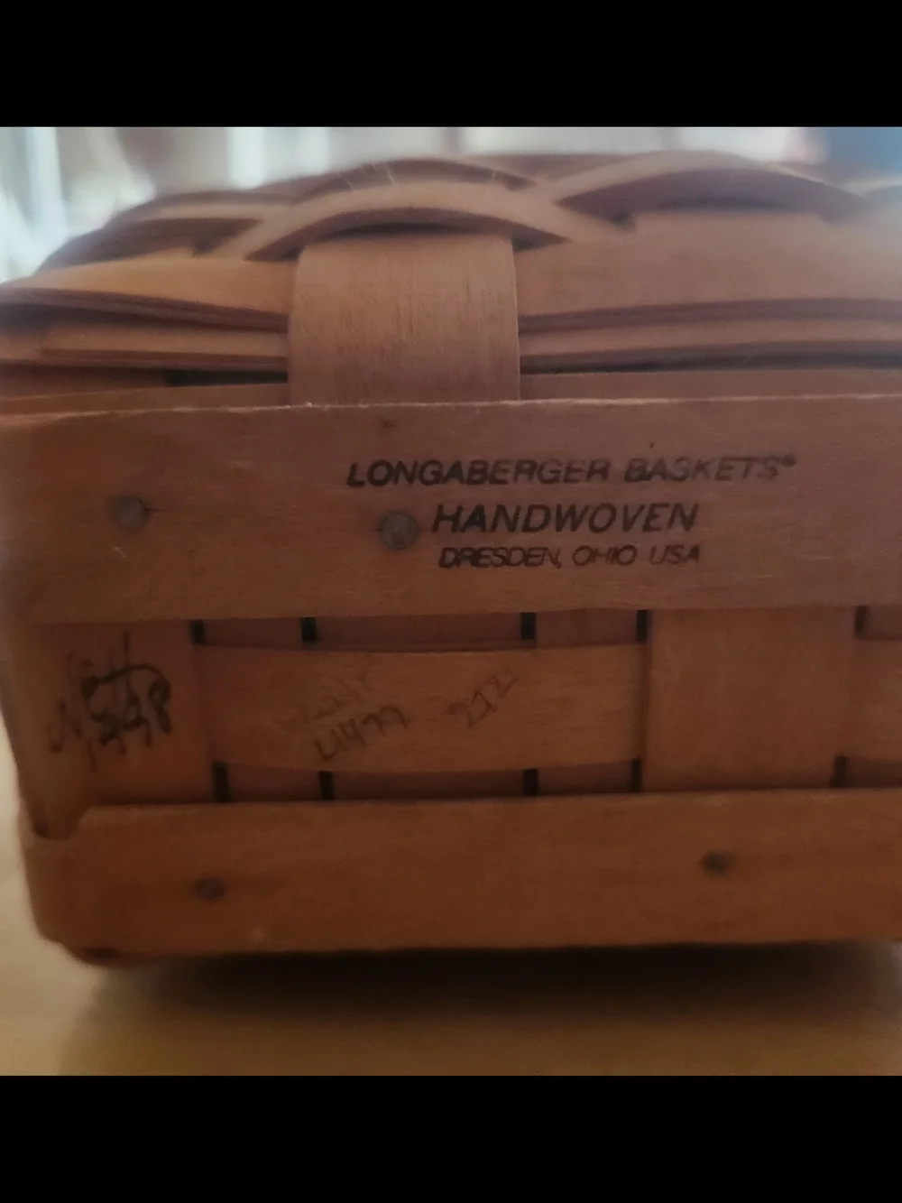 1998 Hostess Appreciation Basket With Plastic And Fabric Liner